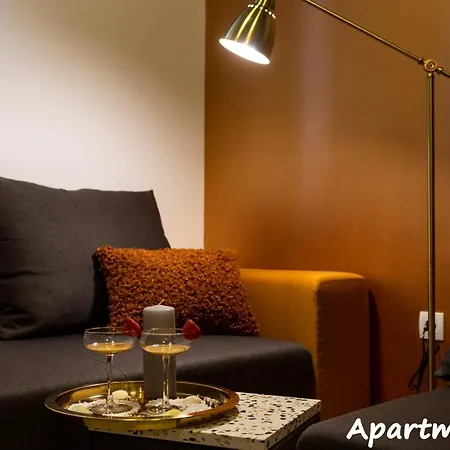 Place4U I Stylish Central Apartment In Pula Apartmán *