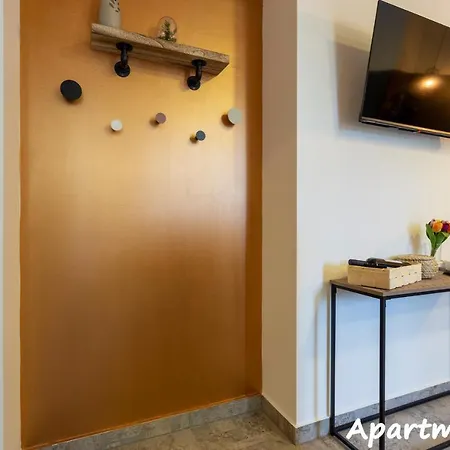Place4U I Stylish Central Apartment In Pula